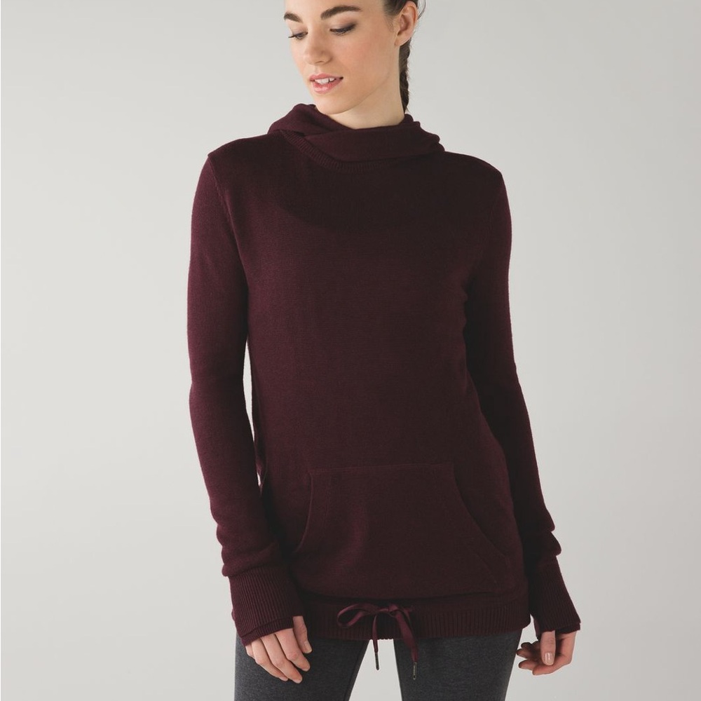 Lululemon Sweet Savasana Pullover in Heathered Bordeaux, size S/ 4